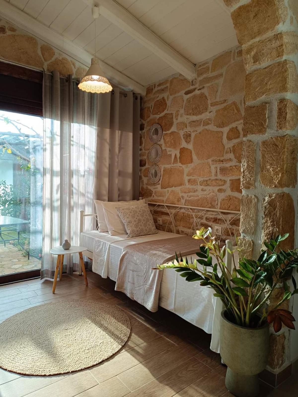 Studio Eleni - Oasis Holiday Houses Kokkinos Pyrgos Dış mekan fotoğraf