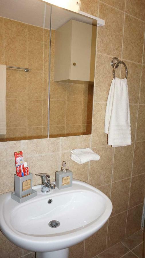 Studio Eleni - Oasis Holiday Houses Kokkinos Pyrgos Dış mekan fotoğraf